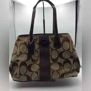 Coach kiss-lock Carryall Signature Print Tan and Brown Jacquard Leather Tote